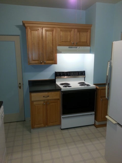1224 W Providence Ave - Photo 3