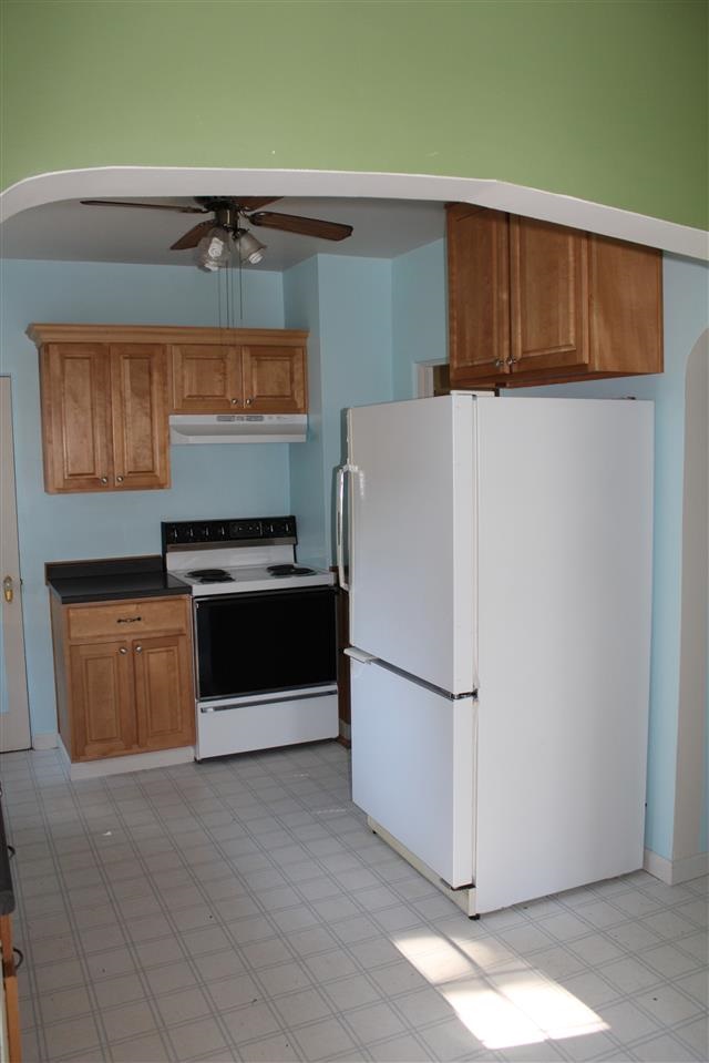 1224 W Providence Ave - Photo 4