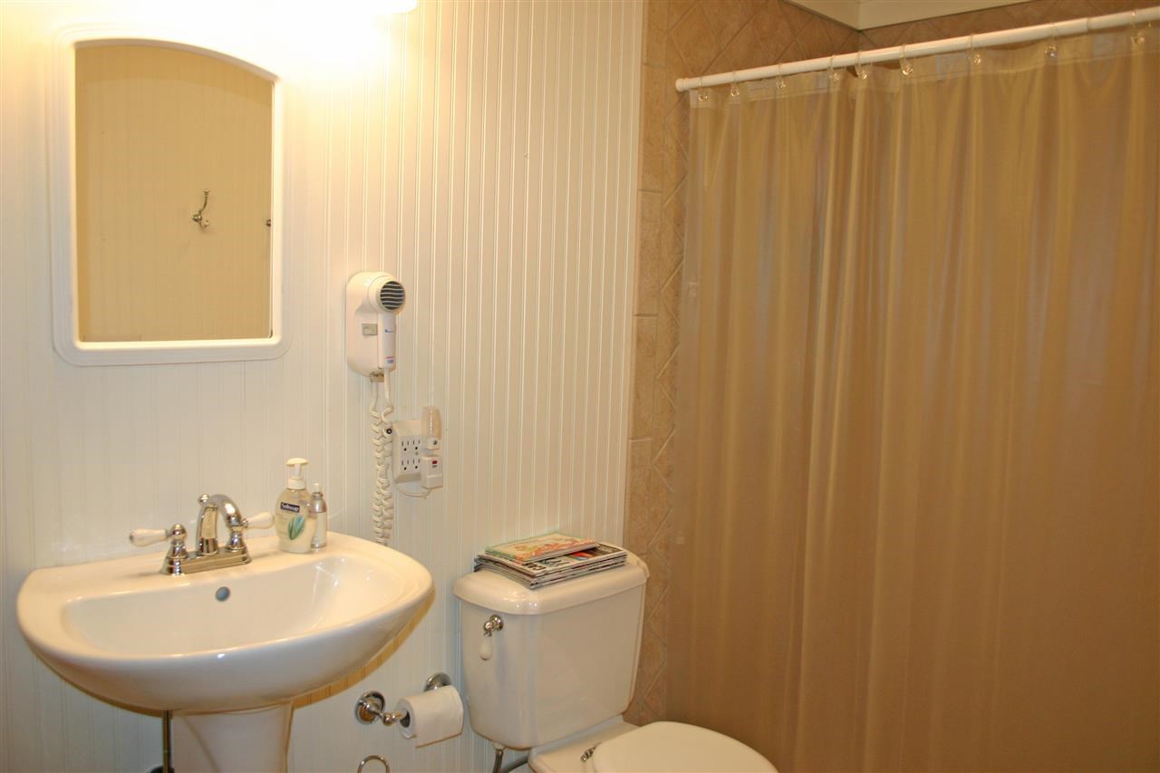 305 W Charlton - Photo 13