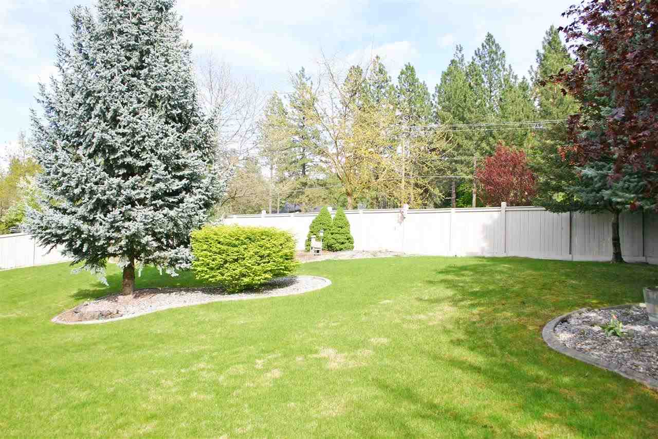 305 W Charlton - Photo 18