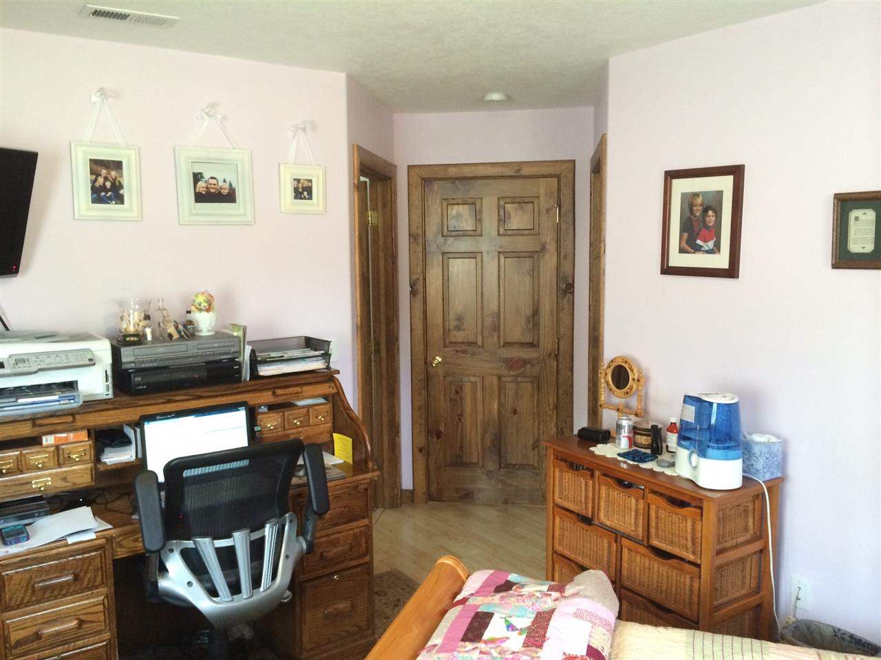 31900 E Phillips Ln - Photo 11