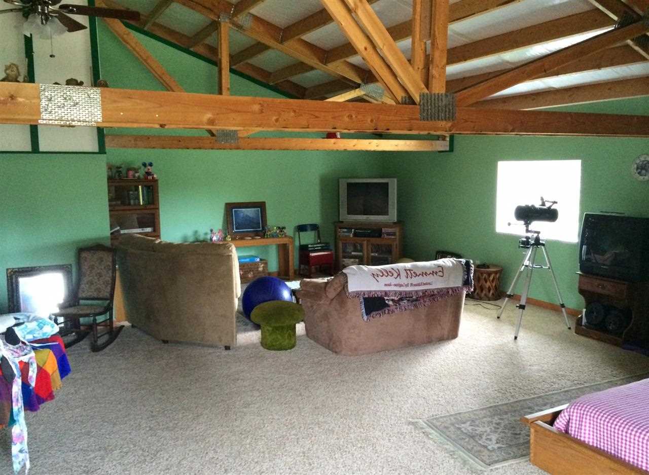 31900 E Phillips Ln - Photo 16