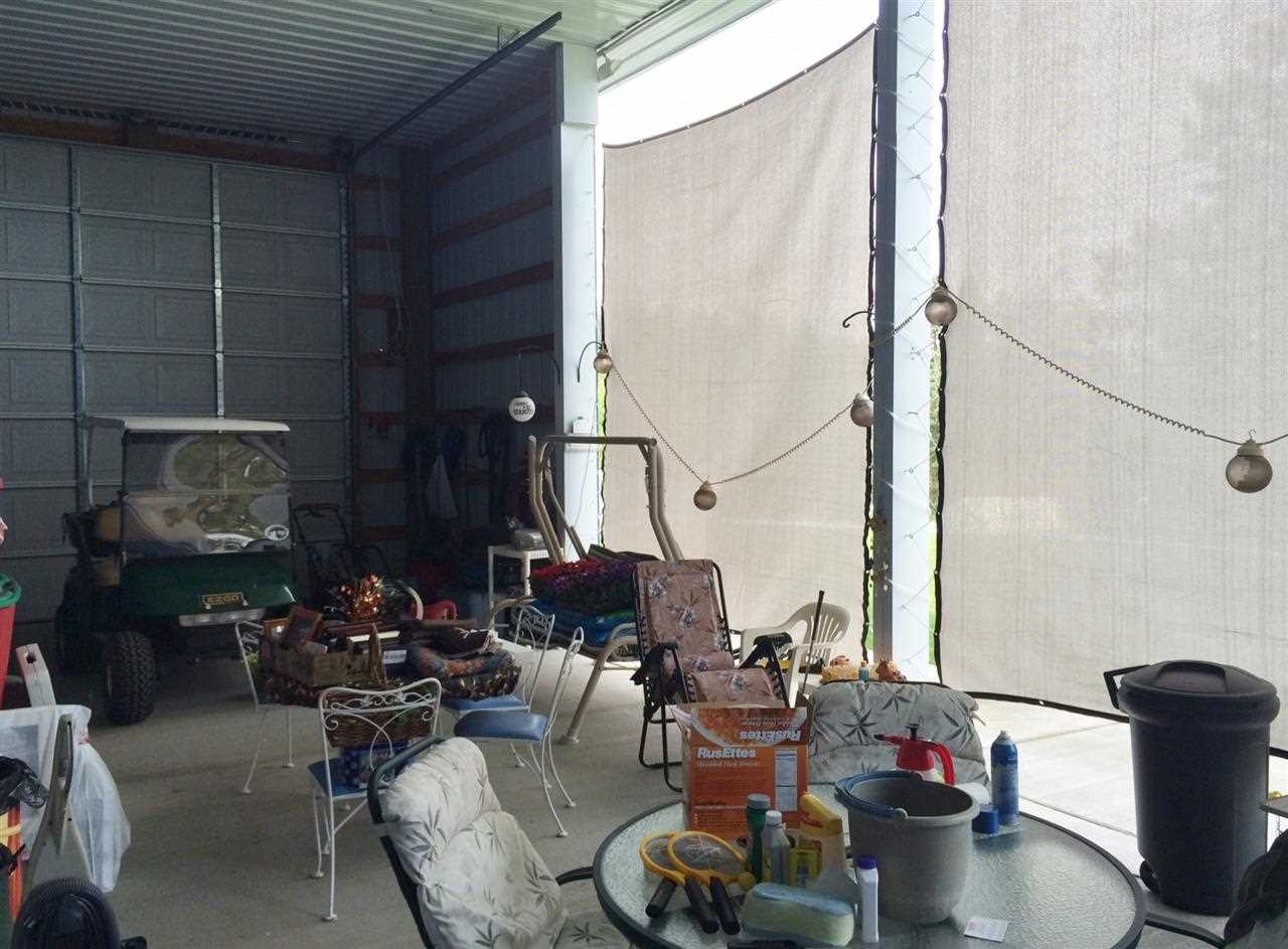 31900 E Phillips Ln - Photo 18