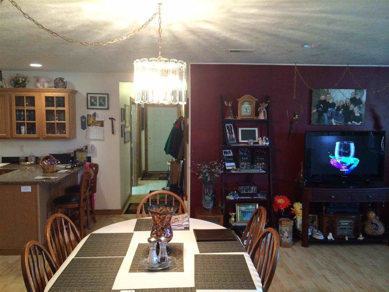 31900 E Phillips Ln - Photo 5