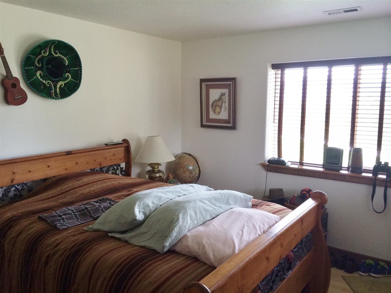 31900 E Phillips Ln - Photo 9