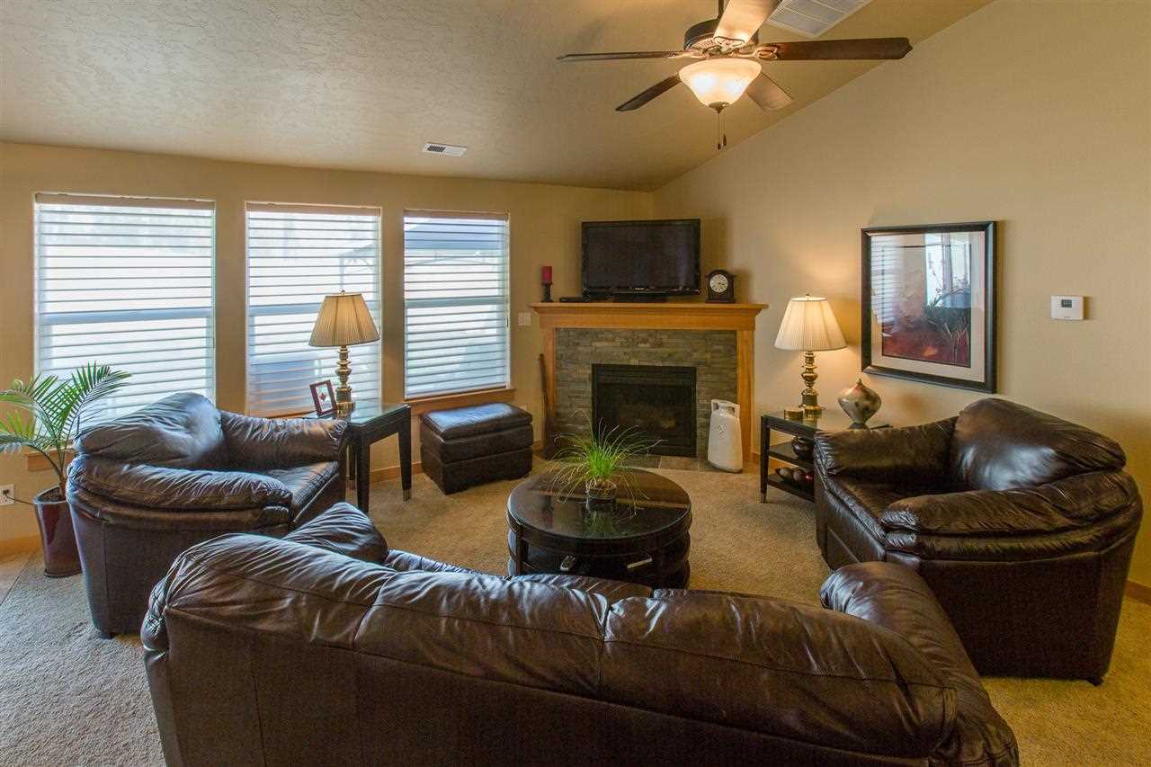 5506 N Mill Pond Ln - Photo 11