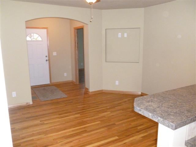 2920 N Perry St - Photo 5