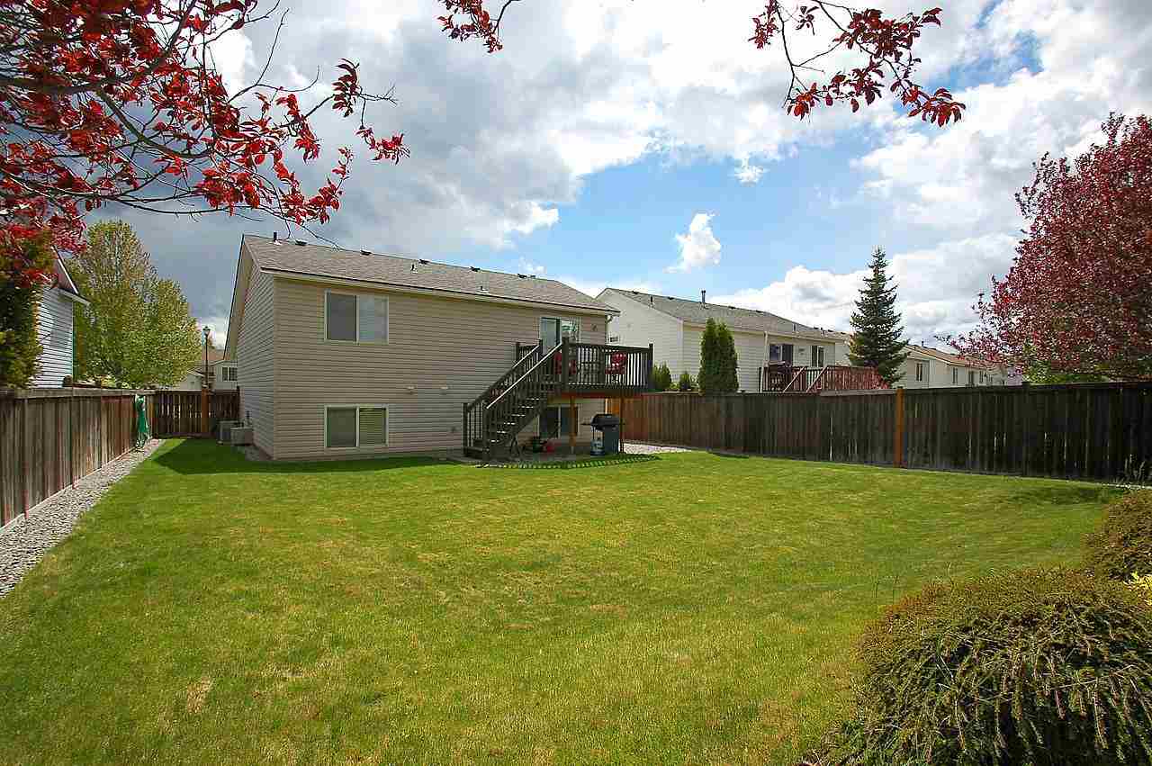 23307 E Maxwell Ave - Photo 18