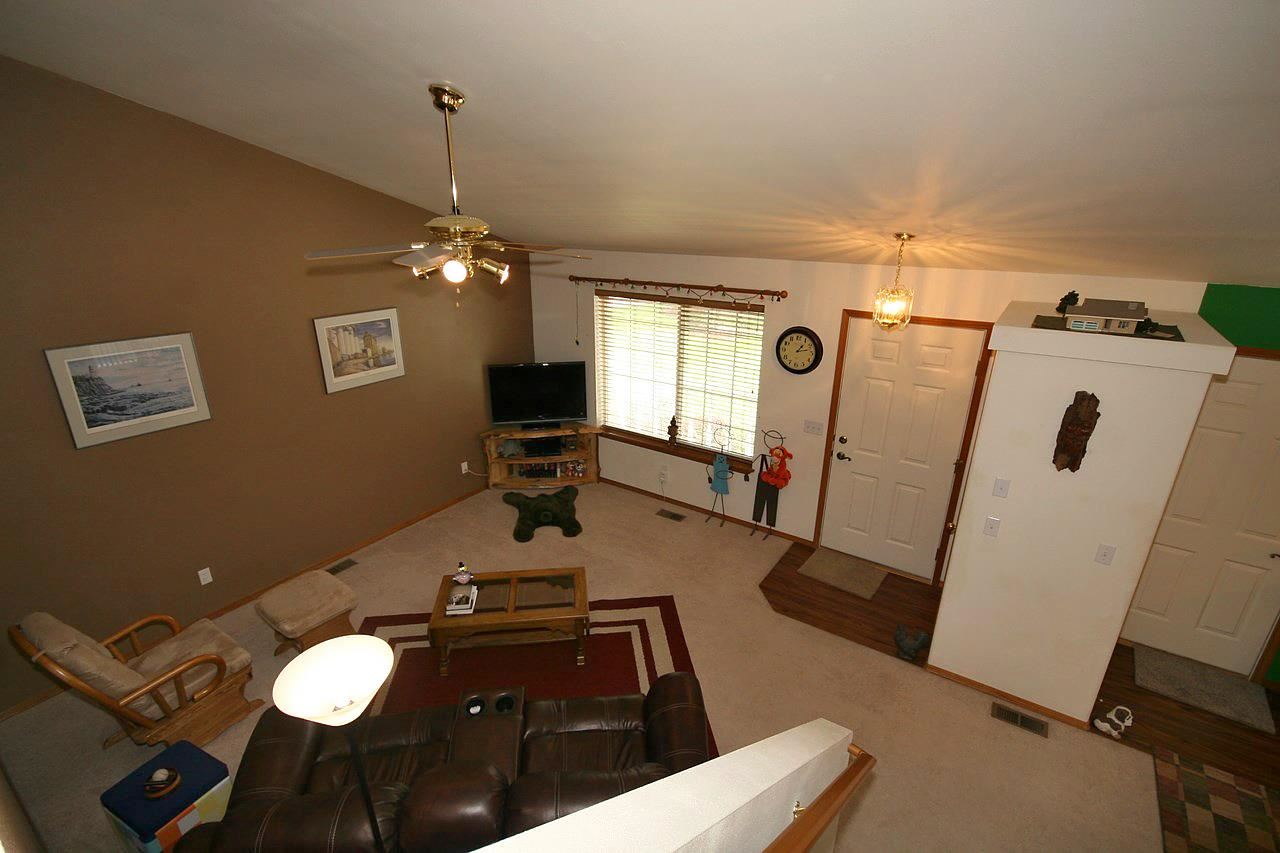 23307 E Maxwell Ave - Photo 9