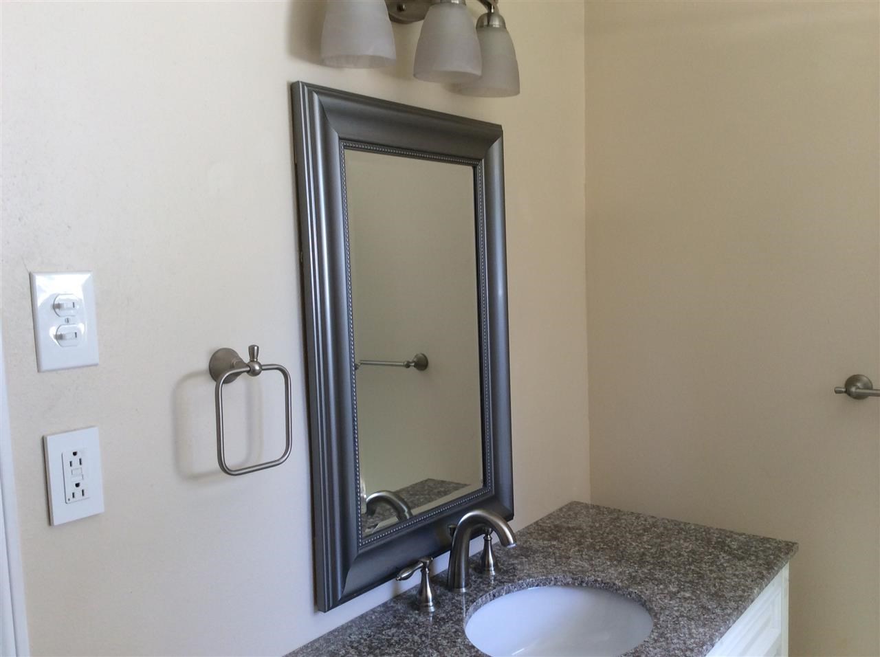 1025 W Eastmont Way - Photo 10