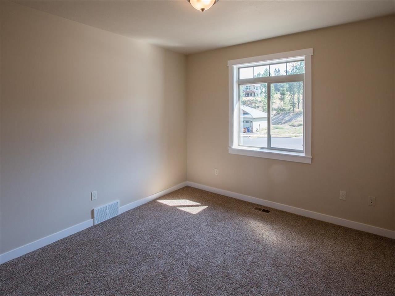 9207 N Phoebe St - Photo 11