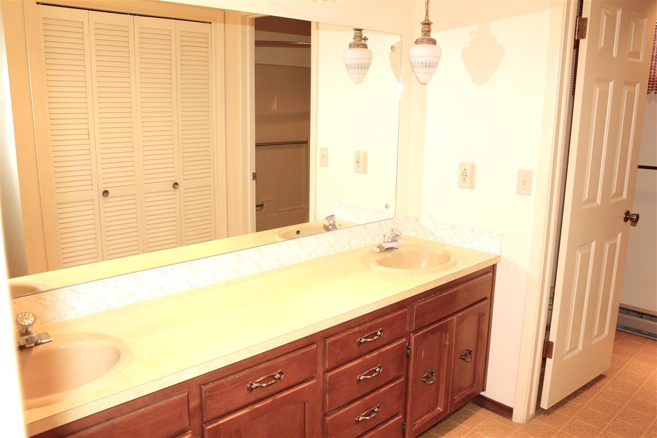 7512 N PANORAMA - Photo 14