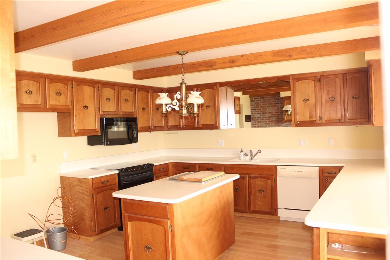 7512 N PANORAMA - Photo 9