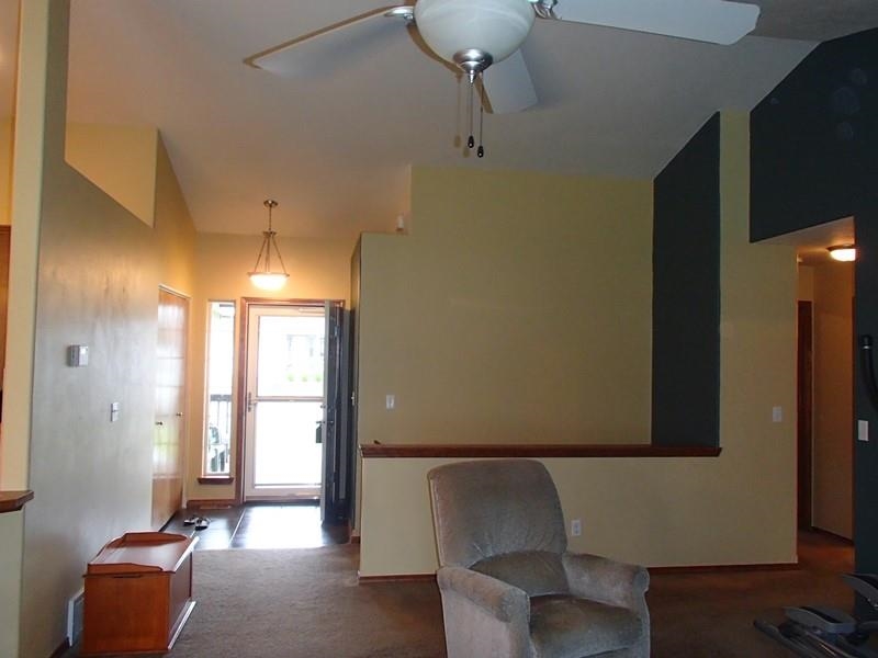 18501 E 5th Ave - Photo 3