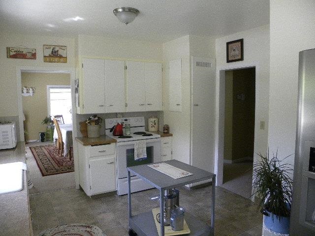 1323 S SOUTHEAST Blvd - Photo 5
