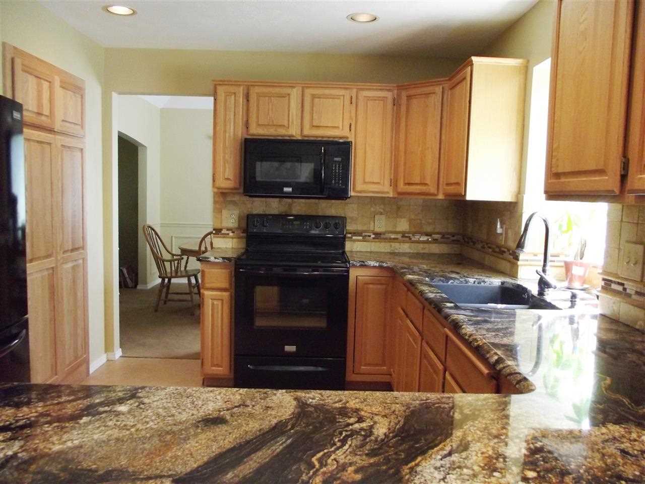 15704 E 20th - Photo 6