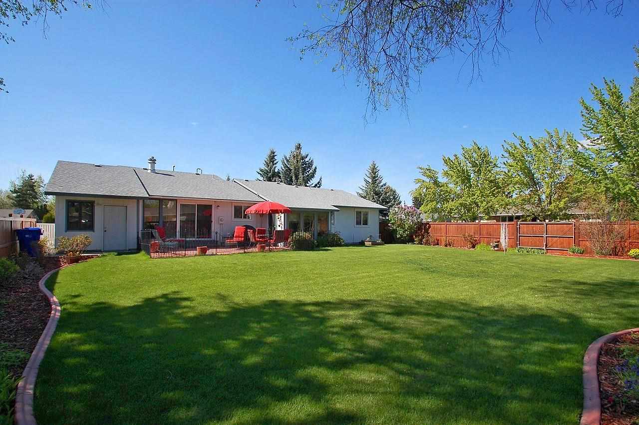 11818 E 36th Ave - Photo 19