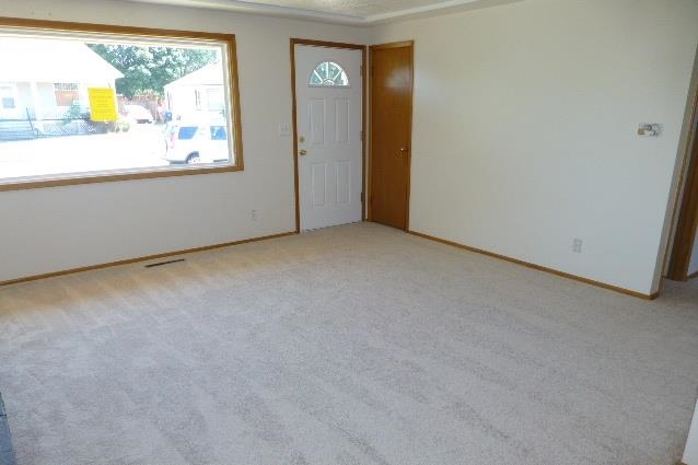 1427 E Olympic Ave - Photo 3