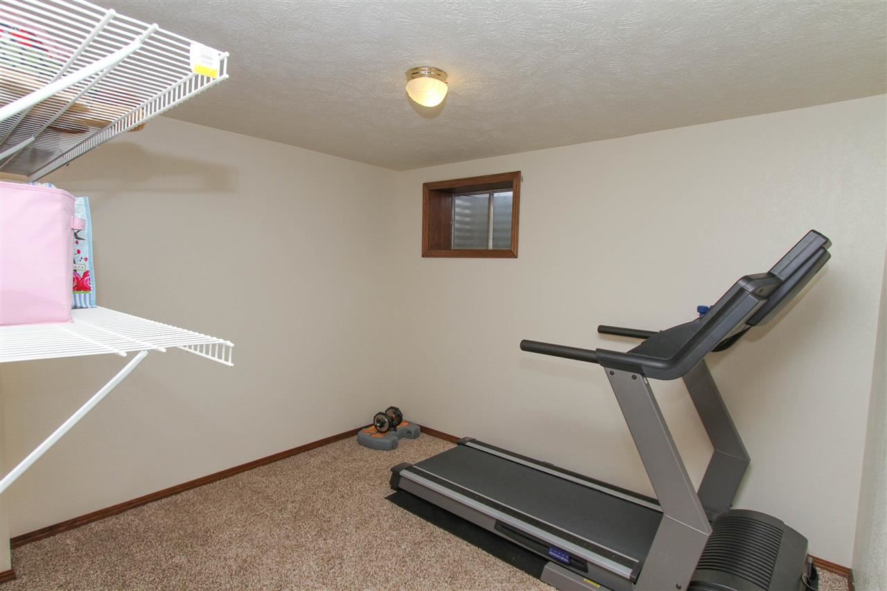 4703 S Windward Ct - Photo 13