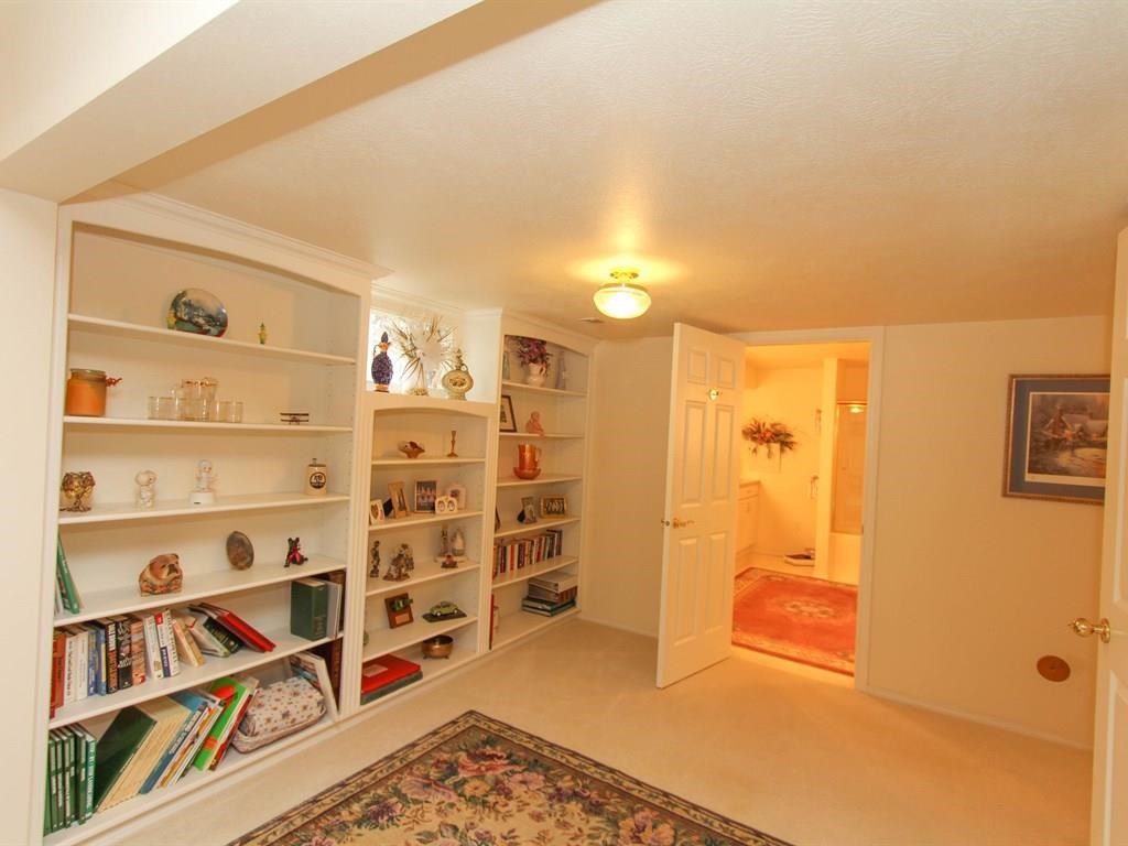 6903 N East Bluff Ct. - Photo 14