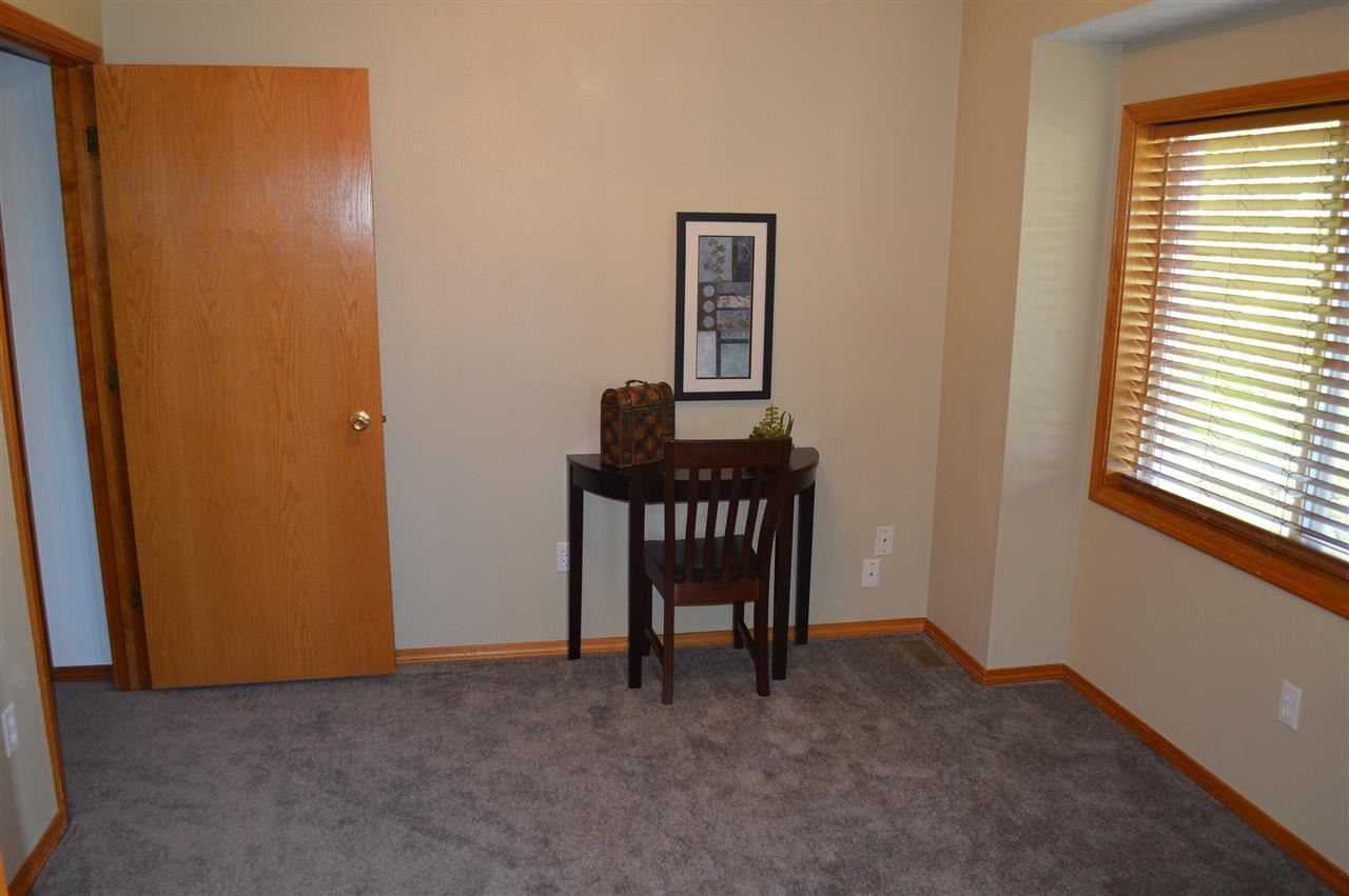 11614 S Littler Dr - Photo 10