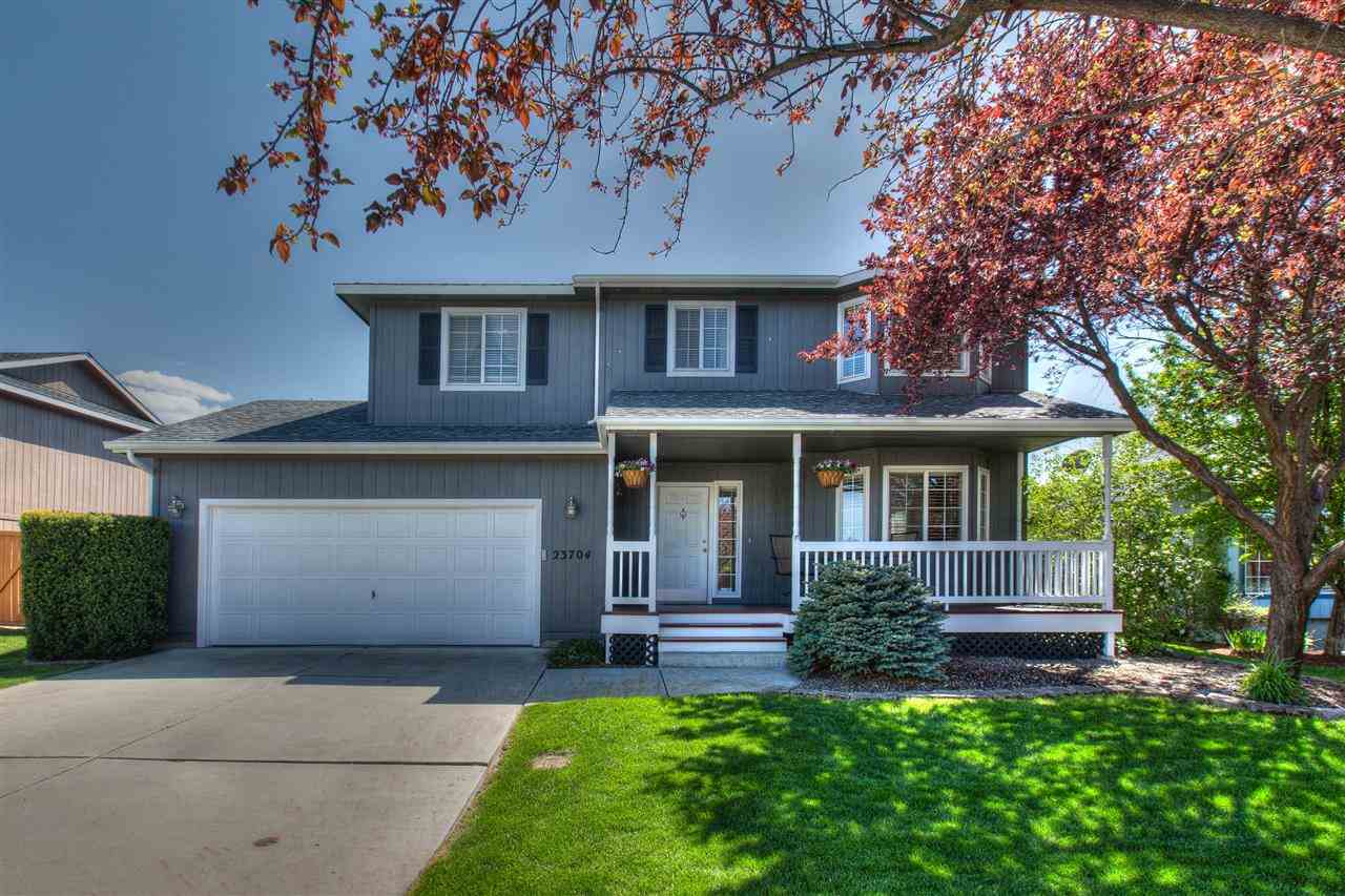 23704 E Maxwell Dr - Photo 1