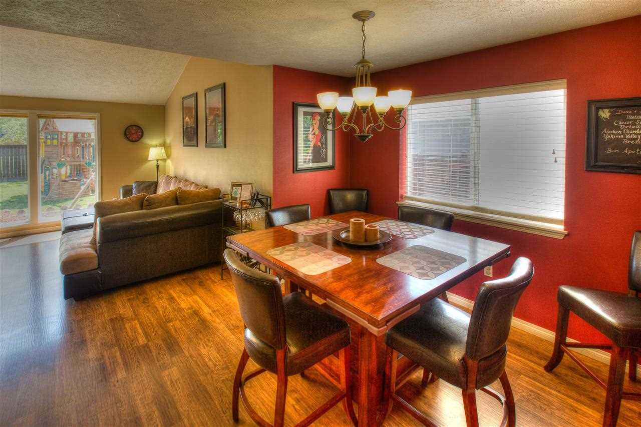 23704 E Maxwell Dr - Photo 5