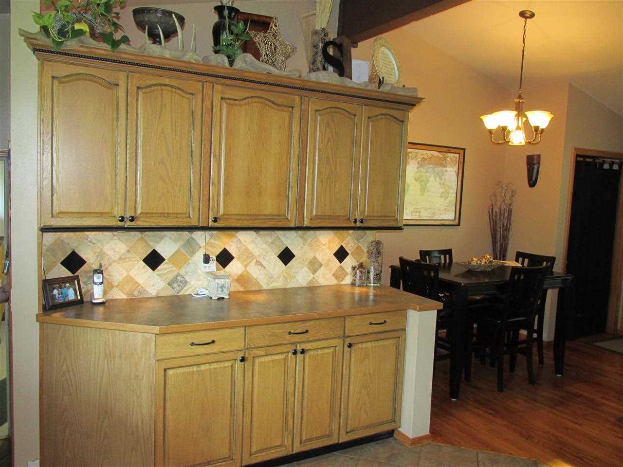 516 S Leta Rd - Photo 3