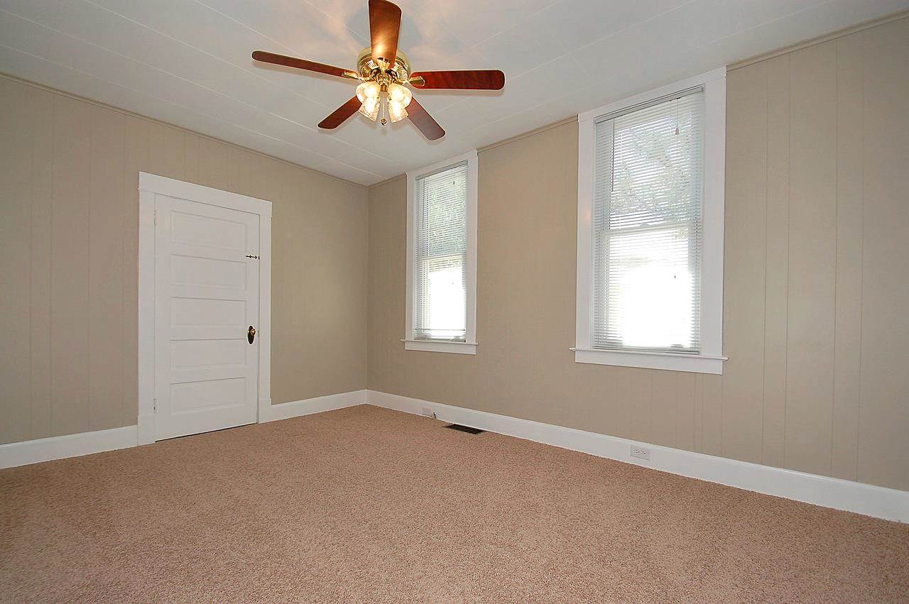 1120 W Gordon Ave - Photo 8