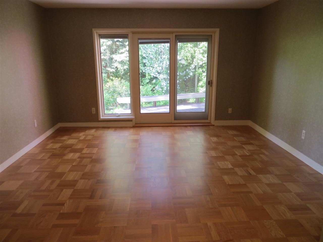 912 W 32nd - Photo 13