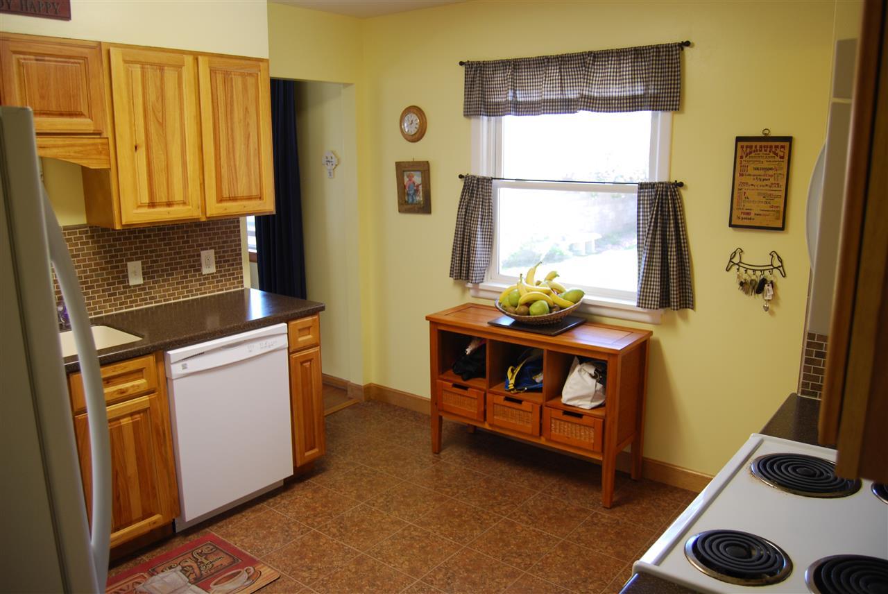 5329 N WALL St - Photo 3