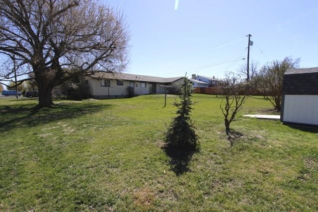 706 W 13th - Photo 18