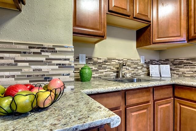 14406 E Longfellow - Photo 16