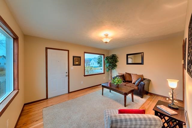 14406 E Longfellow - Photo 7