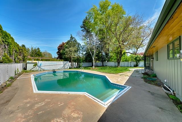 1027 E 57th Ave - Photo 19