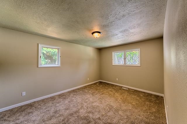 1027 E 57th Ave - Photo 7