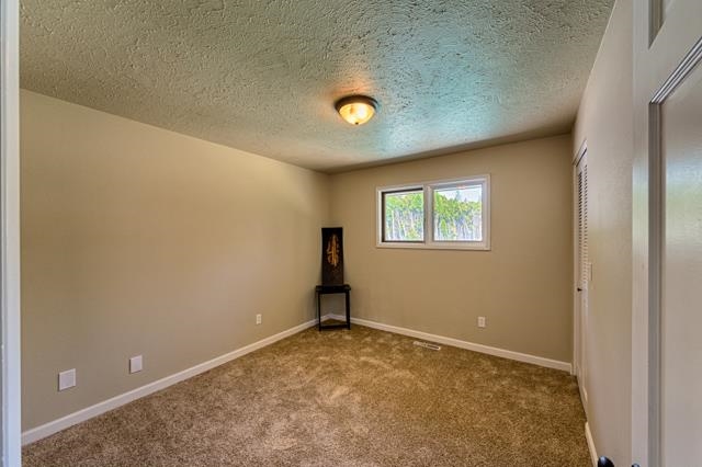 1027 E 57th Ave - Photo 8