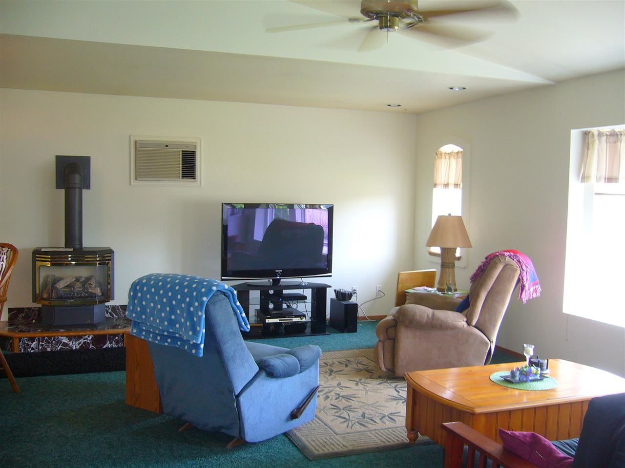 19024 E Riverside - Photo 11