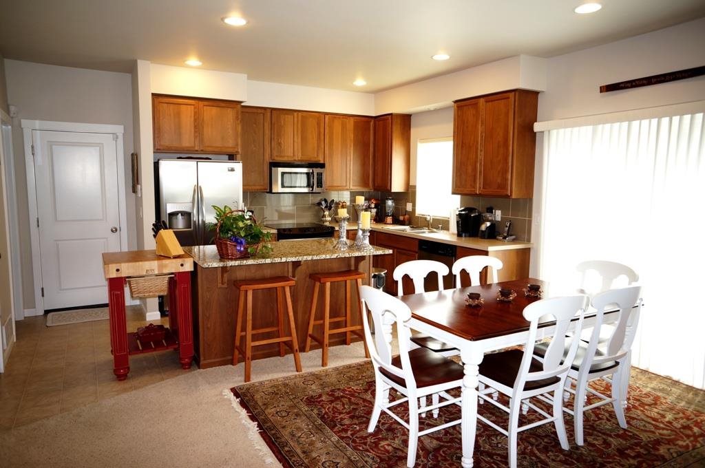 1850 N Willamette Dr - Photo 9