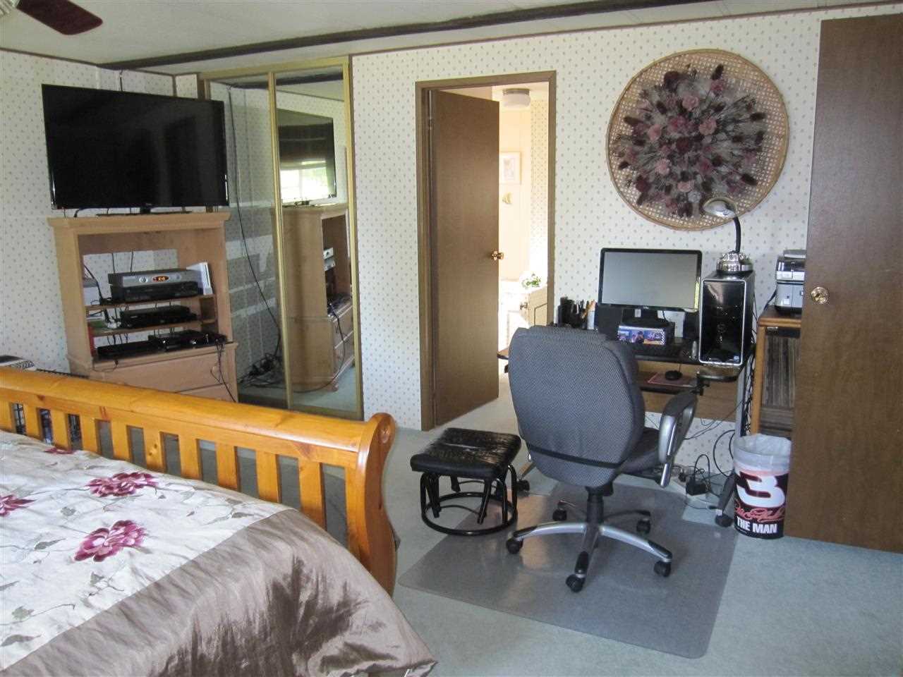 2614 N Harmony Rd - Photo 13