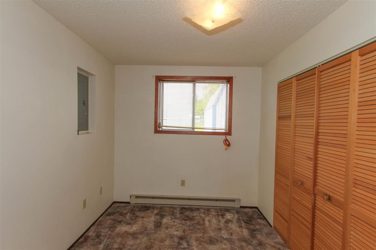 403 E E St - Photo 12