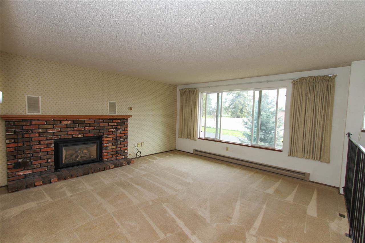 403 E E St - Photo 3
