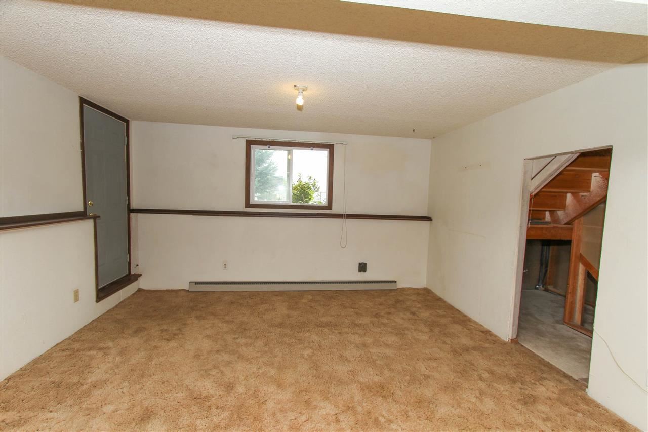 403 E E St - Photo 10