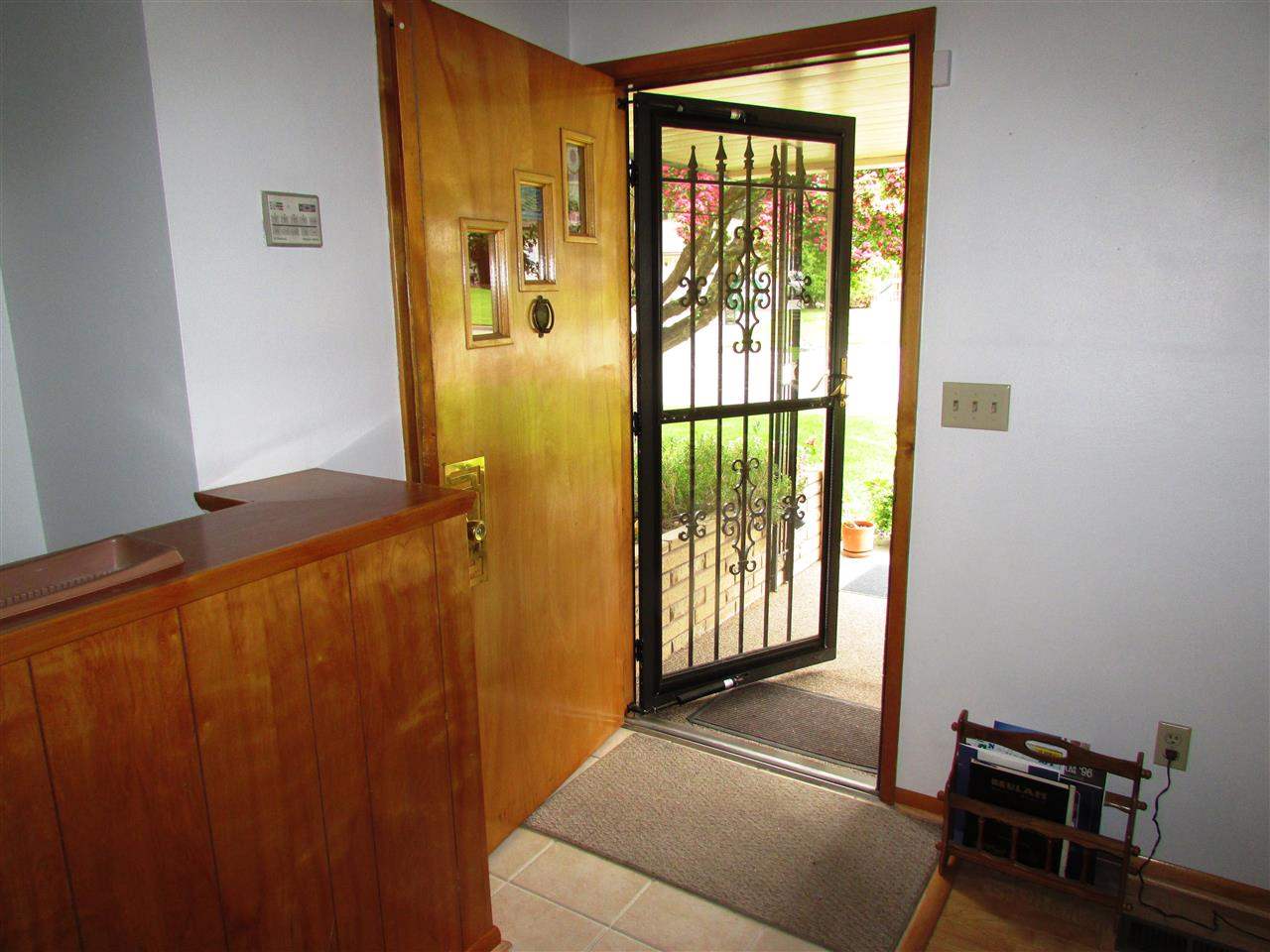 7321 N MAHR Ct - Photo 3