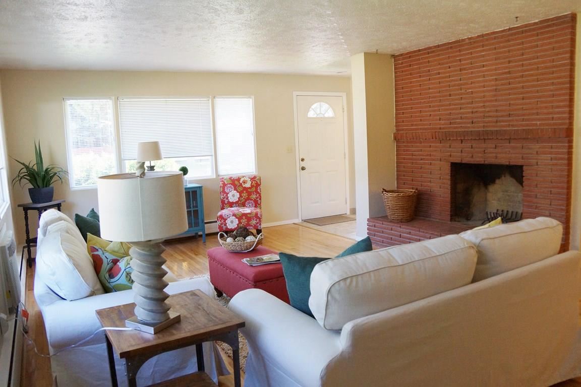 3520 W Woodside Ave - Photo 3