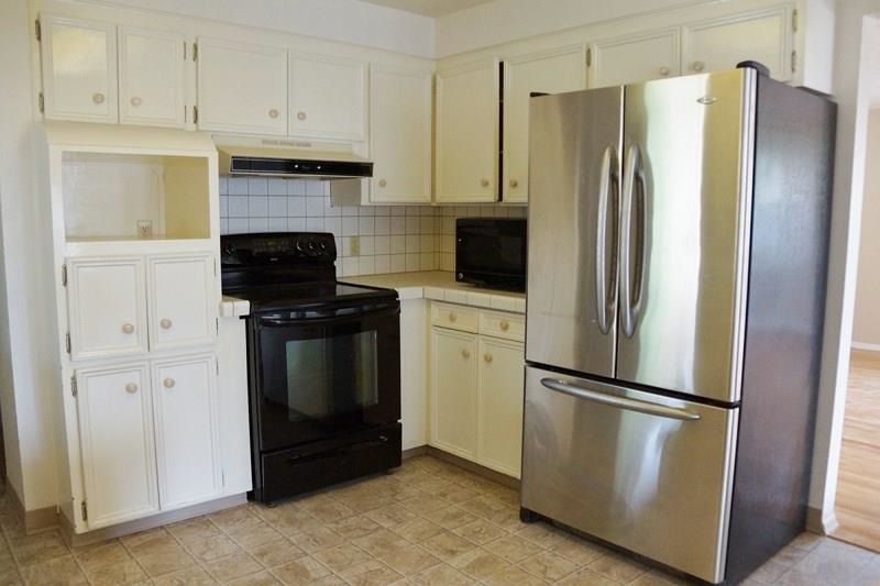 3520 W Woodside Ave - Photo 7