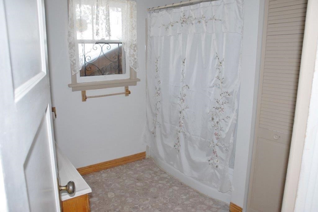 1108 W Knox Ave - Photo 14