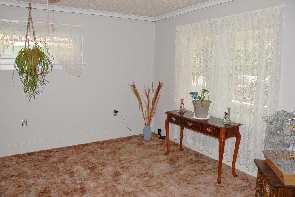 1108 W Knox Ave - Photo 6