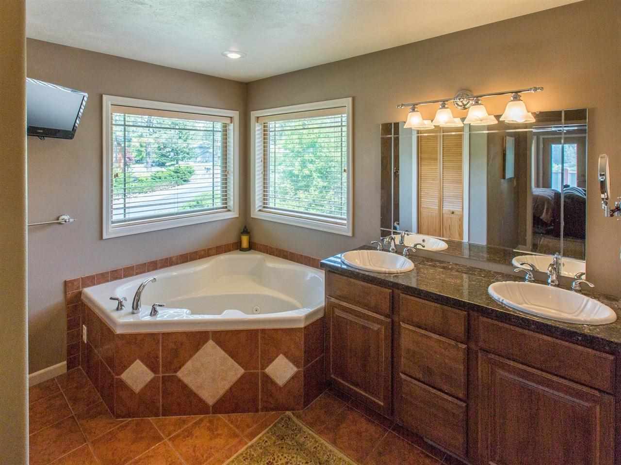 324 E Shore Rd - Photo 12