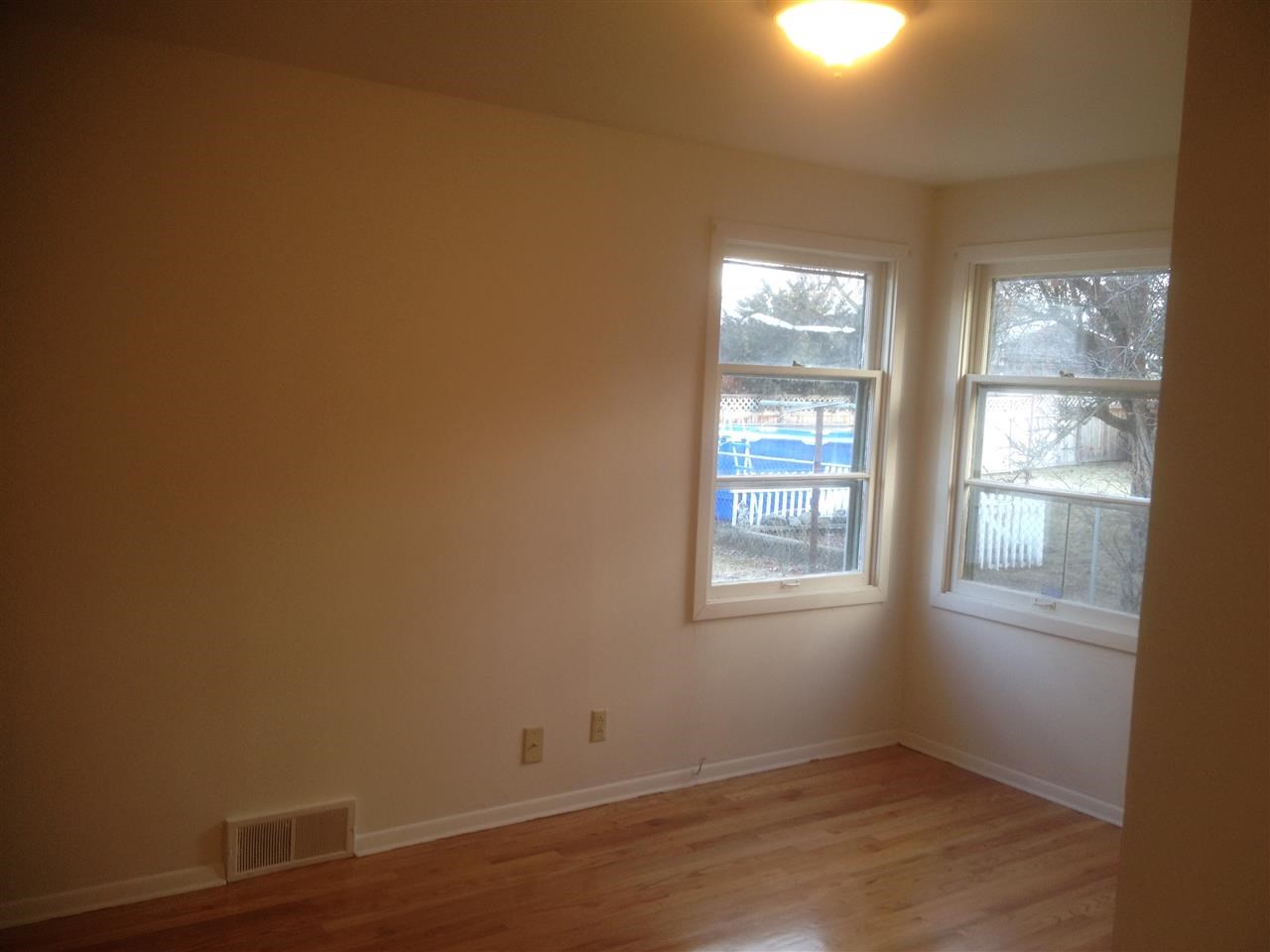 3028 W Rowan Ave - Photo 4
